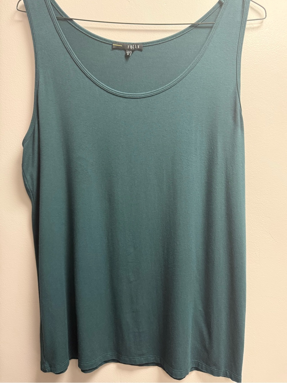 2/$29 on $29 Tops. VGUC Kozan Teal Scoop Neck Tank Top Super Comfy Women’s 1X